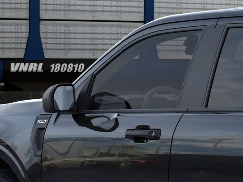 New 2026 Ford Maverick XLT FWD image 21