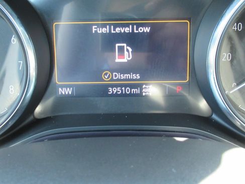 Used 2023 Buick Encore GX Select w/ Sport Touring Package AWD/4WD image 30