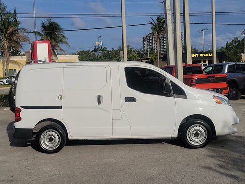 Used 2020 Nissan NV200 S FWD image 7