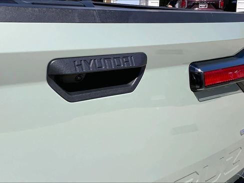 Used 2024 Hyundai Santa Cruz SEL w/ Activity Package image 33