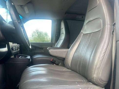 Used 2022 Chevrolet Express 2500 Extended w/ Driver Convenience Package RWD image 11