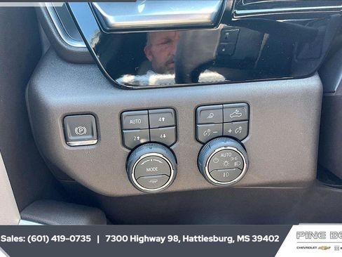 New 2026 Chevrolet Silverado 1500 LTZ w/ Z71 Off-Road Package AWD/4WD image 23