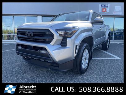 Used 2025 Toyota Tacoma SR5