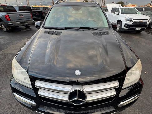 Used 2012 Mercedes-Benz GL 450 4MATIC image 2