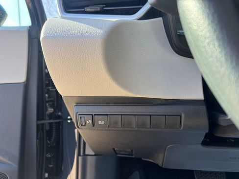 New 2026 Toyota Corolla LE image 19