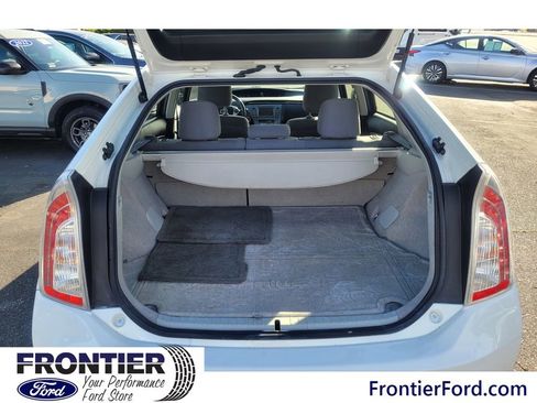 Used 2013 Toyota Prius Two image 7