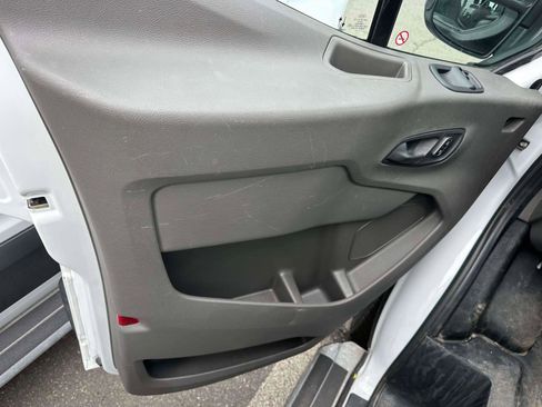 Used 2024 Ford Transit 250 Low Roof w/ Exterior Upgrade Package image 15