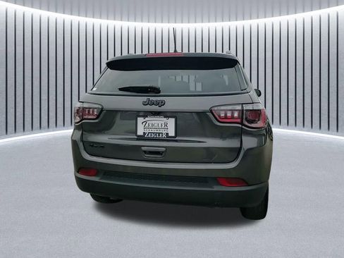 Used 2023 Jeep Compass Altitude w/ Convenience Group image 8