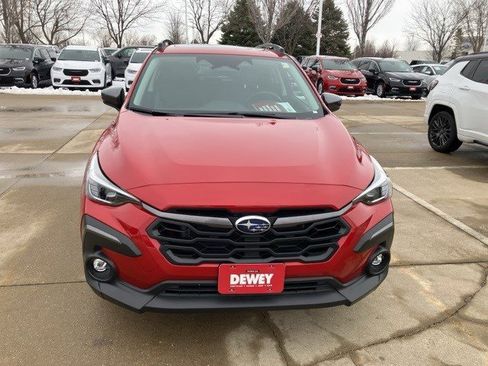 Used 2024 Subaru Crosstrek 2.5i Limited w/ Crosstrek Mirror Package image 2