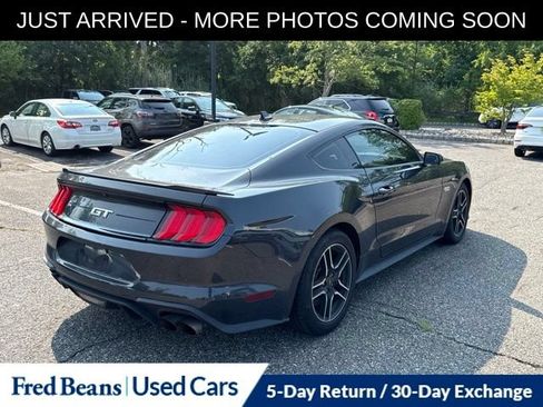 Used 2022 Ford Mustang GT Premium w/ Equipment Group 401A RWD image 7