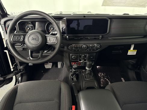 New 2026 Jeep Gladiator Rubicon w/ Safety Group image 12