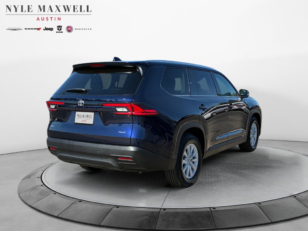 Used 2026 Toyota Grand Highlander AWD image 16