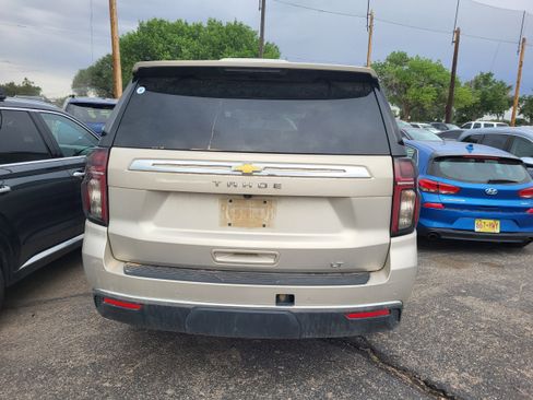 Used 2021 Chevrolet Tahoe LT w/ LT Signature Package AWD/4WD image 19