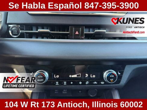 Used 2024 Mitsubishi Outlander SE image 48