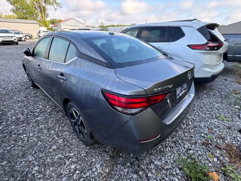Used 2024 Nissan Sentra SV FWD image 4