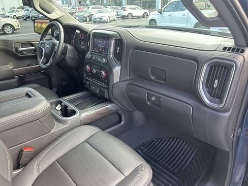 Used 2022 Chevrolet Silverado 1500 LTZ w/ LTZ Convenience Package II image 59