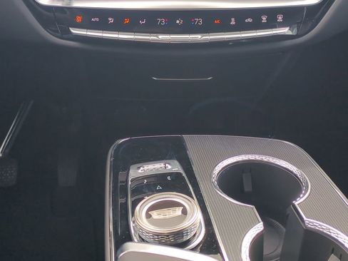 New 2026 Cadillac Lyriq Luxury image 16