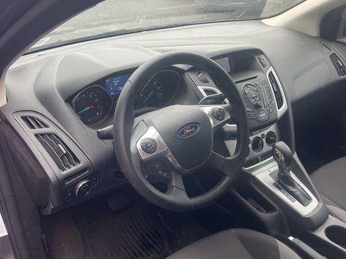 Used 2014 Ford Focus SE FWD image 6