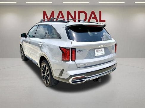 Used 2023 Kia Sorento SX AWD/4WD image 7