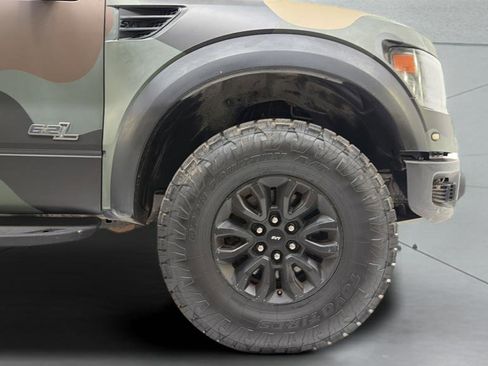 Used 2014 Ford F150 Raptor w/ Equipment Group 801A Luxury image 34