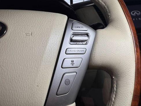 Used 2016 INFINITI QX80 4WD w/ Deluxe Technology Package image 31