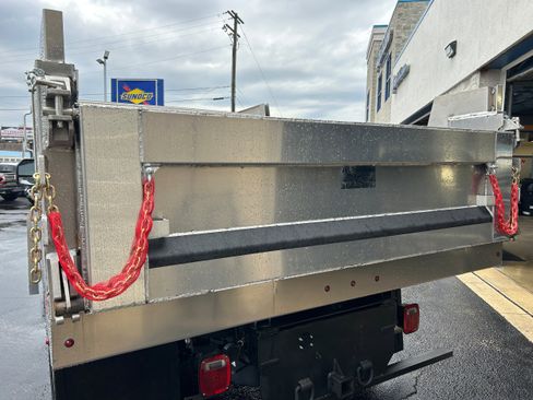 New 2026 Ford F550 4x4 Regular Cab Super Duty image 23