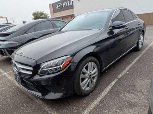 Used 2019 Mercedes-Benz C 300 Sedan image 5