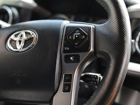 Used 2020 Toyota Tacoma SR5 image 14