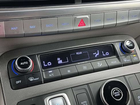Used 2021 Hyundai Palisade Limited FWD image 35