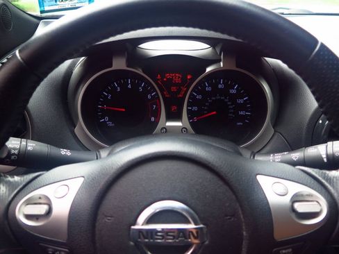 Used 2012 Nissan Juke SL AWD/4WD image 10