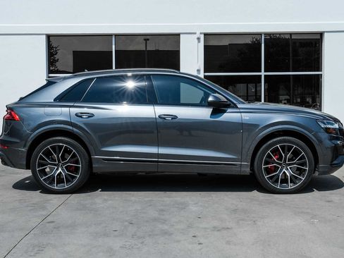 Used 2020 Audi Q8 Premium Plus w/ Premium Plus Package image 8