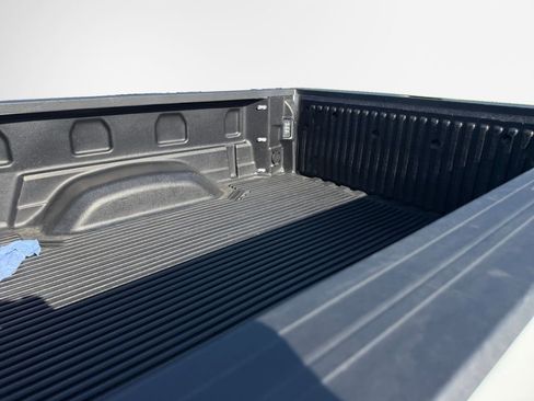 Used 2025 Chevrolet Silverado 2500 LT w/ Convenience Package image 25