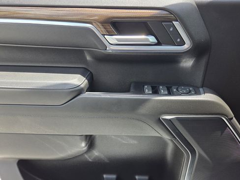 Certified 2022 Chevrolet Silverado 1500 LT AWD/4WD image 29