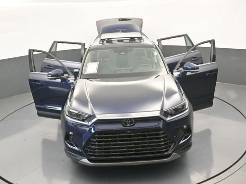 Used 2025 Toyota Grand Highlander AWD Hybrid image 77