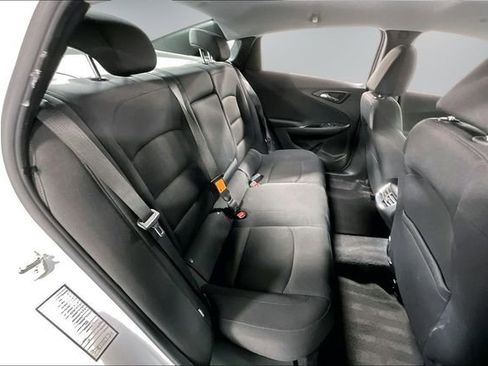 Used 2023 Chevrolet Malibu LT image 23