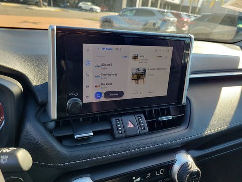 Used 2025 Toyota RAV4 XLE Premium image 8