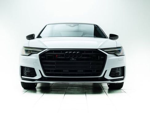 Used 2022 Audi S6 Premium Plus w/ S6 Executive Package image 6