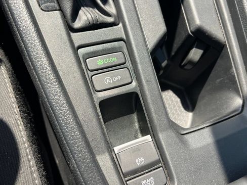Used 2024 Honda Accord EX image 32