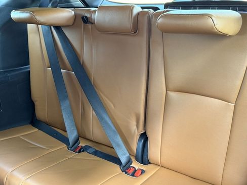 Used 2023 Toyota Highlander Platinum image 35