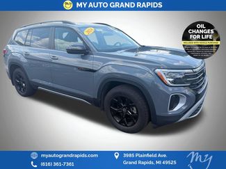 Used 2024 Volkswagen Atlas Peak Edition SEL AWD/4WD 360° Tour