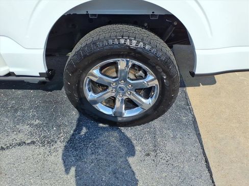 Used 2021 Ford F150 Lariat w/ Equipment Group 502A High AWD/4WD image 6