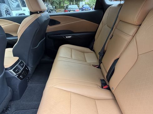 Used 2024 Lexus RX 350 w/ Convenience Package AWD/4WD image 32