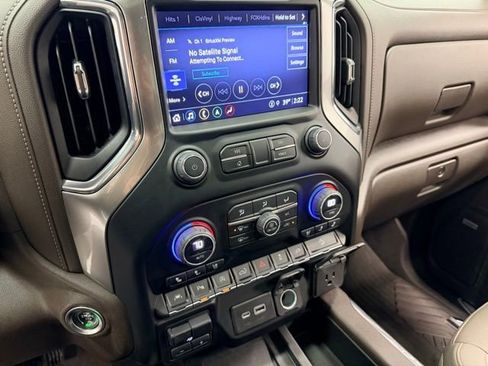 Certified 2022 Chevrolet Silverado 1500 LTZ w/ LTZ Premium Package image 13