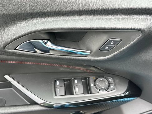 New 2026 Chevrolet Trax RS w/ Sunroof Package FWD image 15