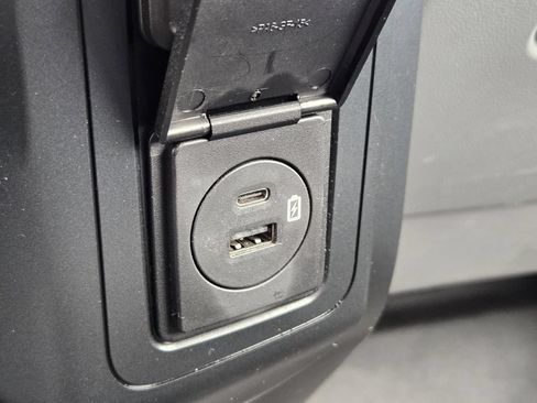Used 2022 Ford F150 XL RWD image 21