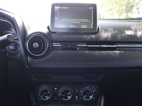 Used 2018 Toyota Yaris iA FWD image 34
