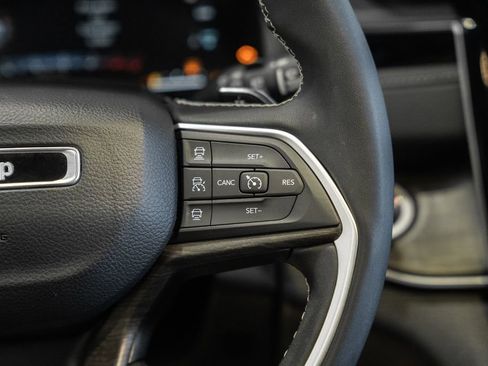 Certified 2023 Jeep Grand Cherokee 4WD 4xe image 33