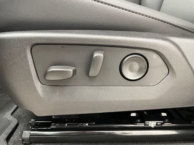 New 2026 Chevrolet Colorado Trail Boss AWD/4WD image 10