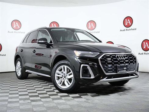 Used 2022 Audi Q5 2.0T Premium image 1