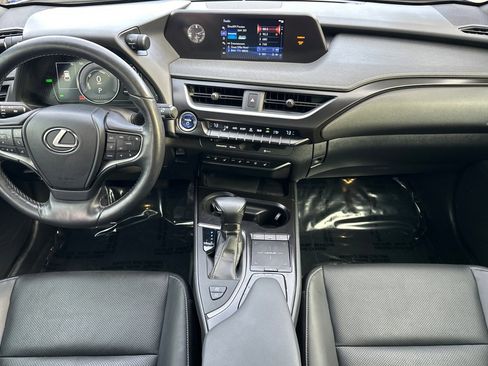 Used 2019 Lexus UX 250h UX 250h image 15